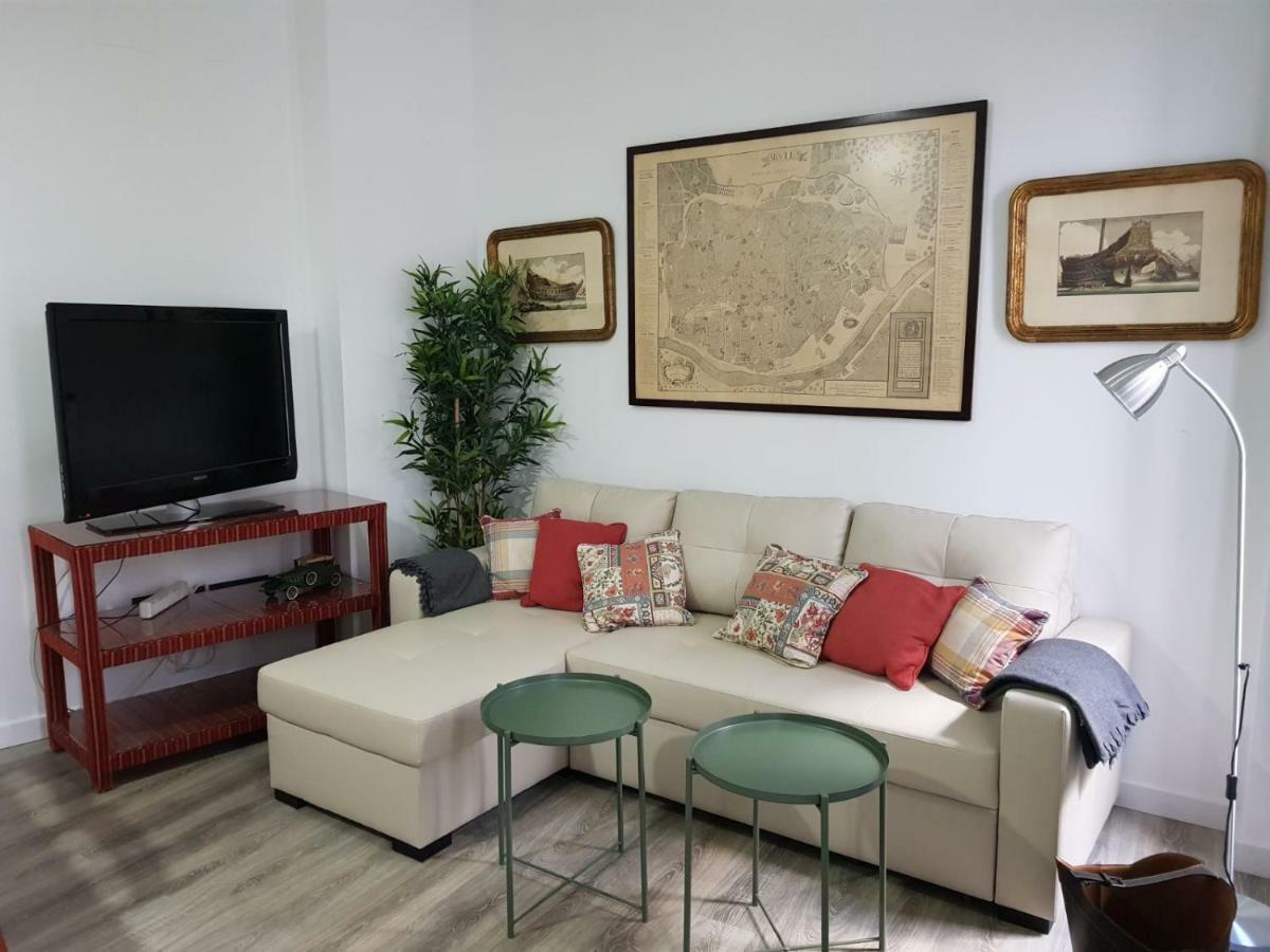 Casa Aguilas Seville Ngoại thất bức ảnh